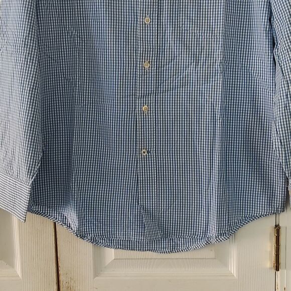Izod  blue white  button down dress shirt  Sz M - Picture 2 of 6